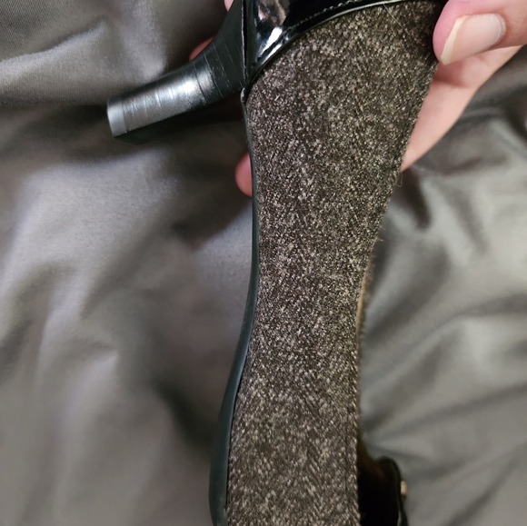 Circa Joan and David Prvue 6.5 Women Pump - Picture 14 of 16